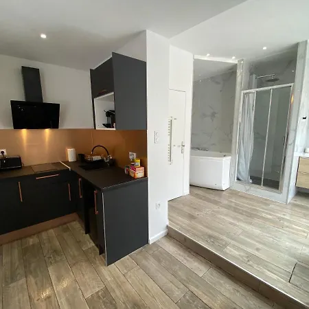 Un Instant De Détente - Studio Balnéo Rouen